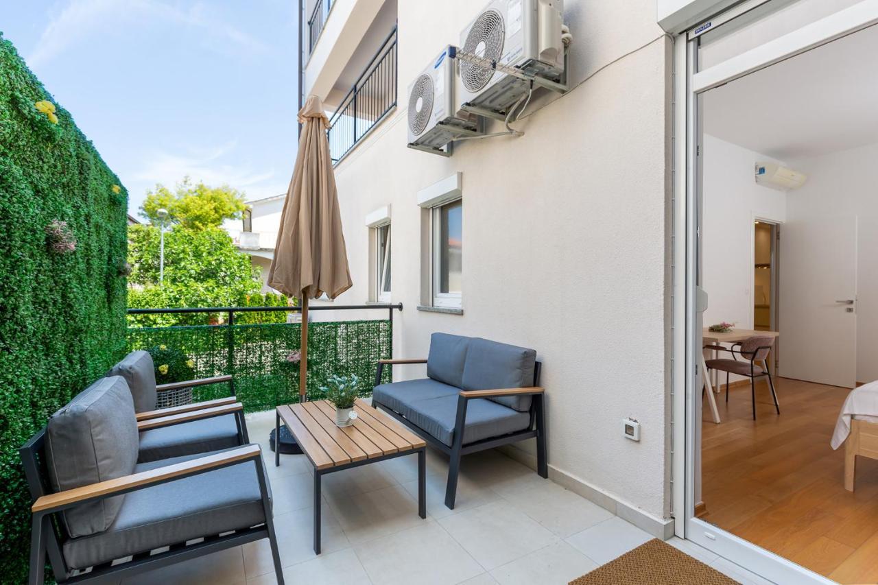 Stylish Apartment Mediterraneo Porec Bagian luar foto